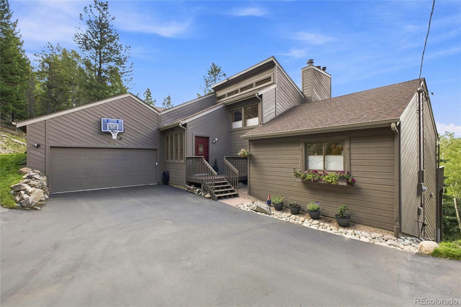 160 Meadowlark Drive