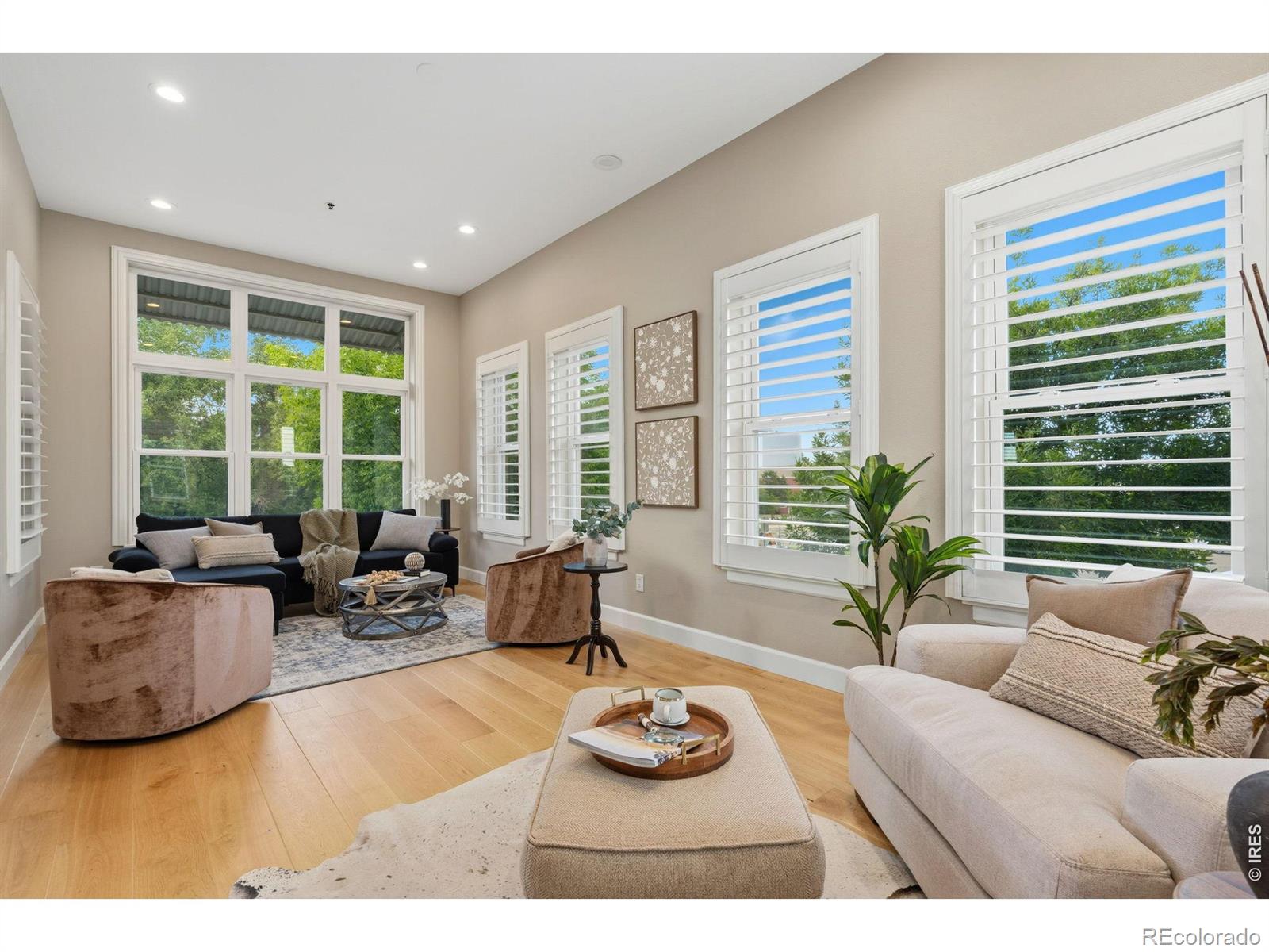 401 Mason Court Unit 201