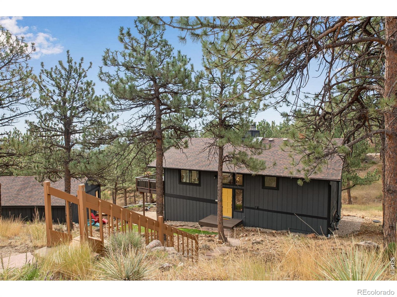 8394 Larkspur Road