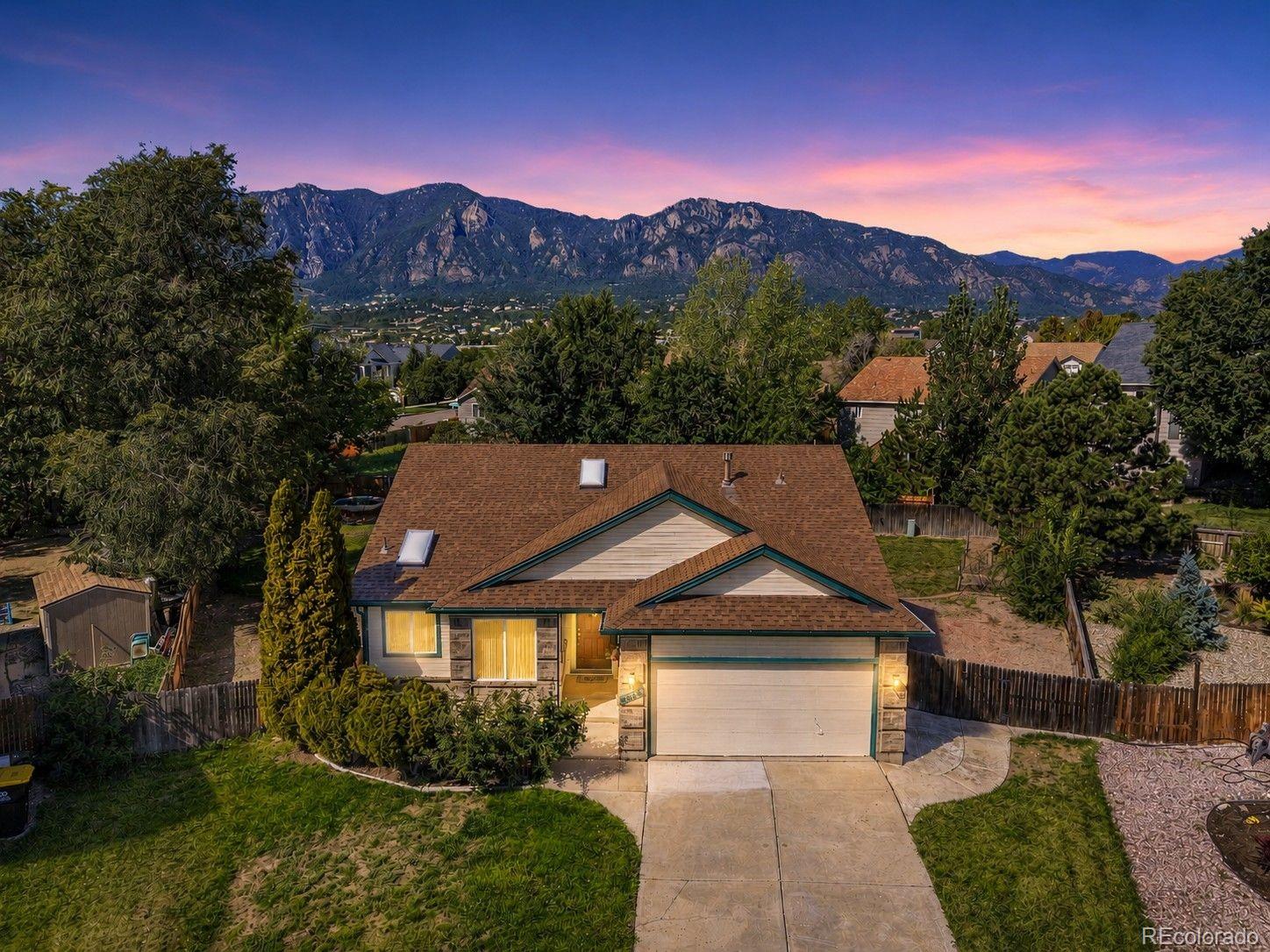 1305 Eastmeadow Court