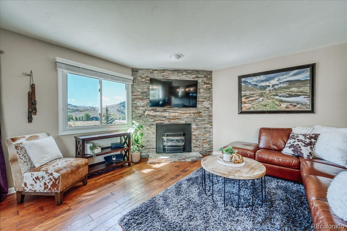 76 Cove Boulevard Unit E12
